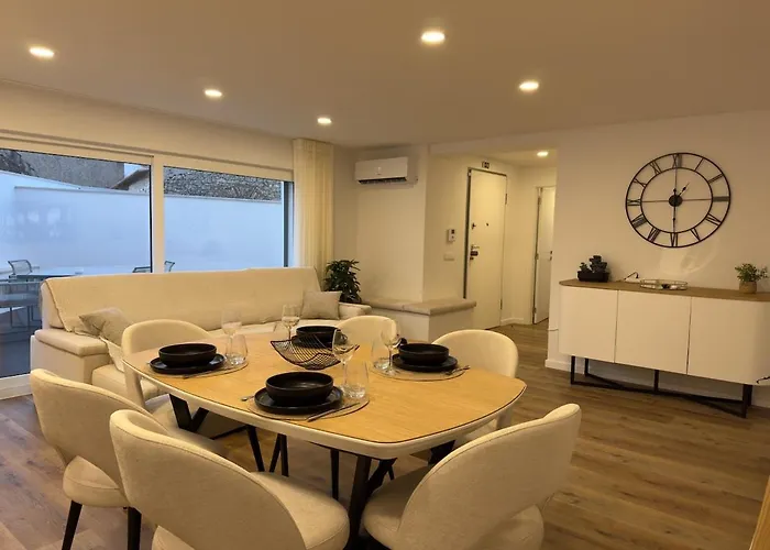 5 Min Walk To Sanctuary - Elegant 度假居 *