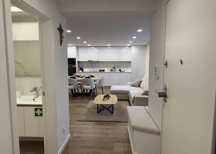 5 Min Walk To Sanctuary - Elegant 度假居