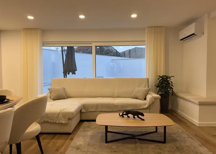 5 Min Walk To Sanctuary - Elegant * 花地瑪